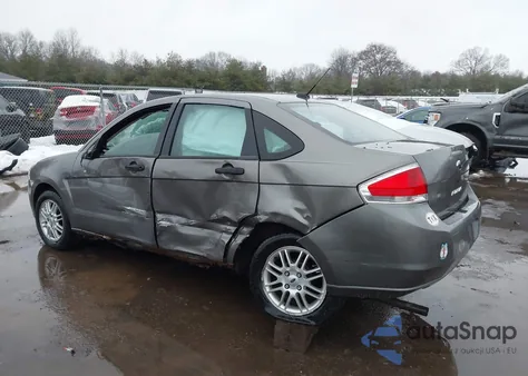 2009 Ford Focus Se z USA, uszkodzony, nr VIN 1FAHP35NX9W159189